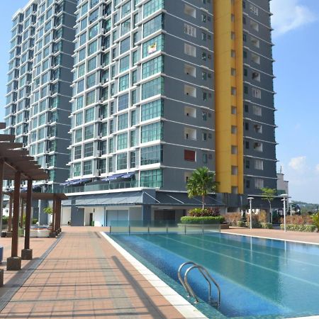 Vista Alam Studio Units - Pool, Food Court 샤알람 외부 사진