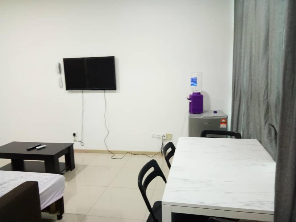 Vista Alam Studio Units - Pool, Food Court 샤알람 외부 사진