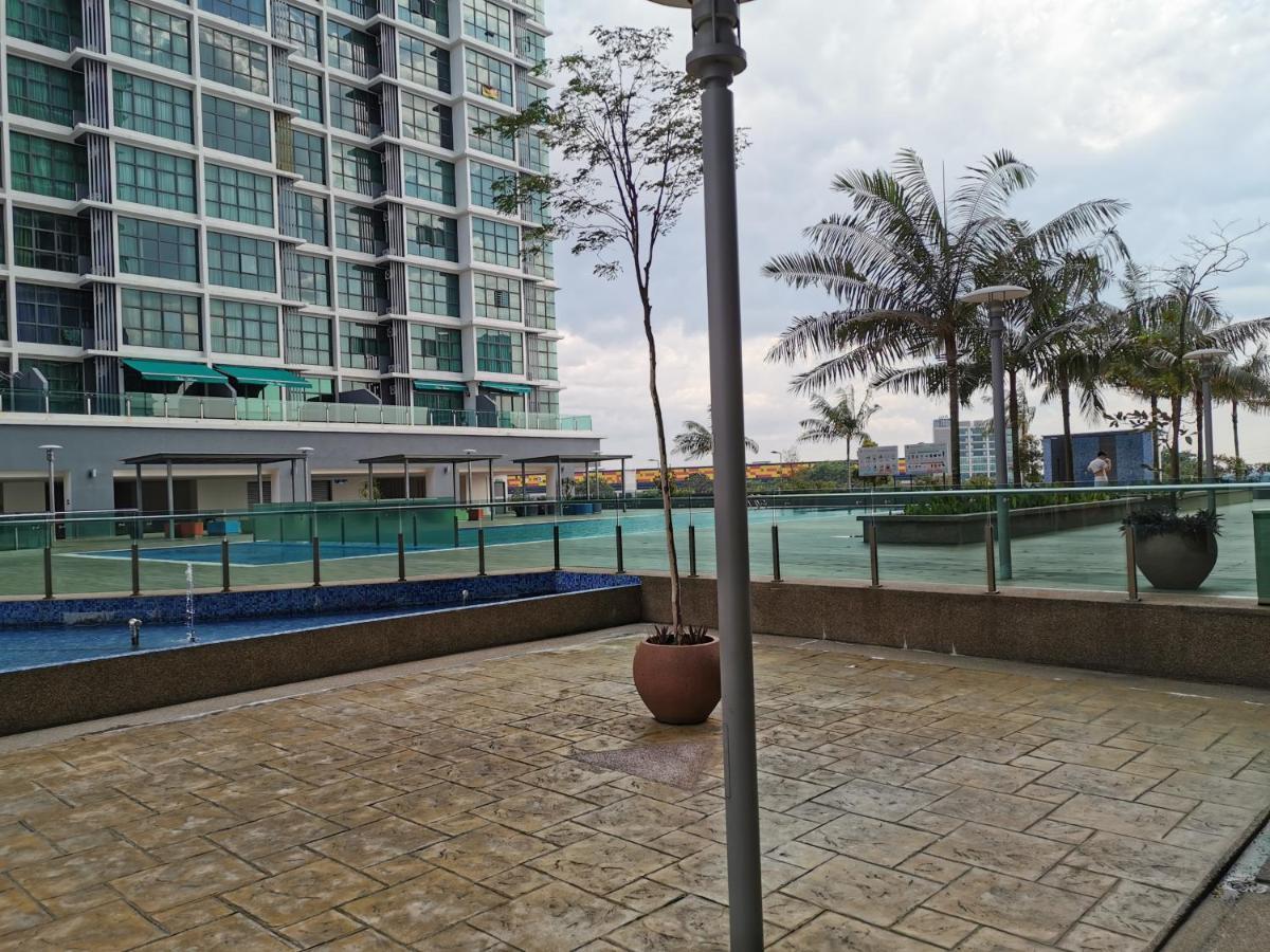 Vista Alam Studio Units - Pool, Food Court 샤알람 외부 사진